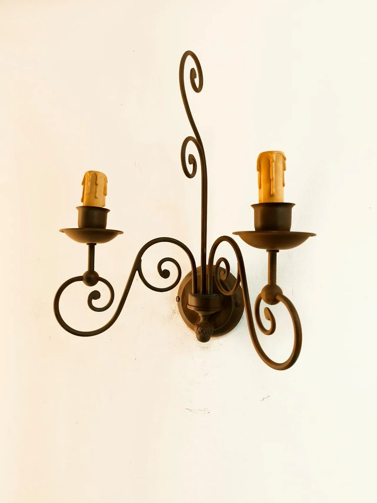 2 light wrought iron wall light, 1980s 4