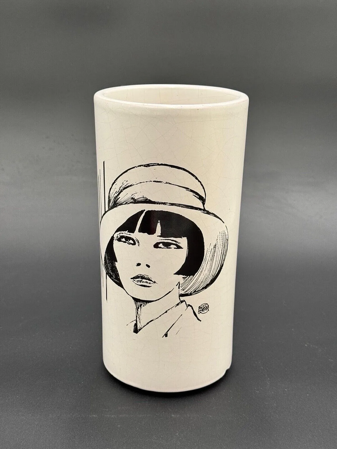 Valentina ceramic vase by Guido Crepax, late 20th century 1