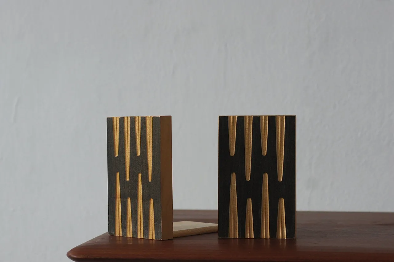 Pair of Mid-Century wooden bookends, 1950s 2