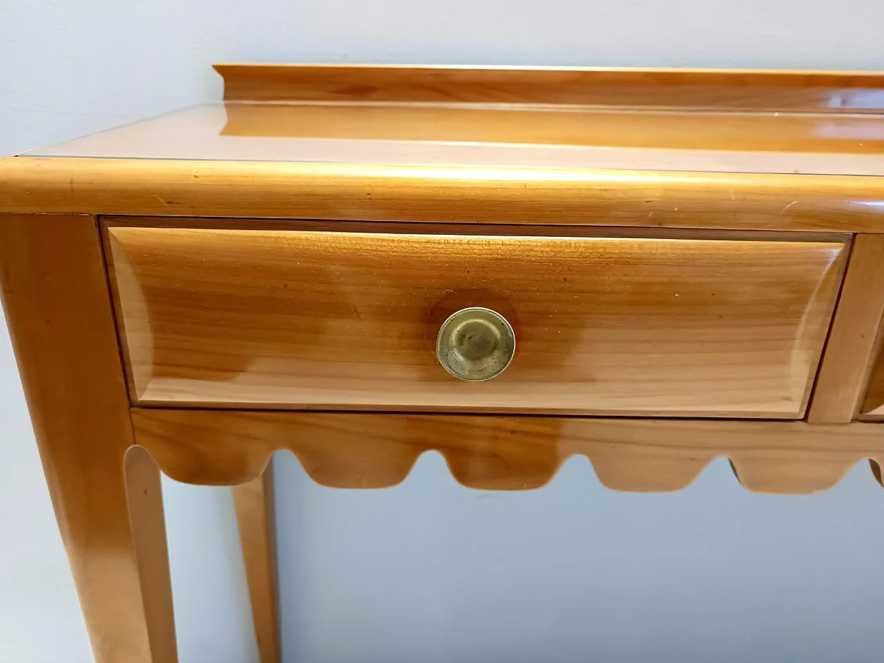 Console table by Paolo Buffa in cherrywood with glass top, 50s 13