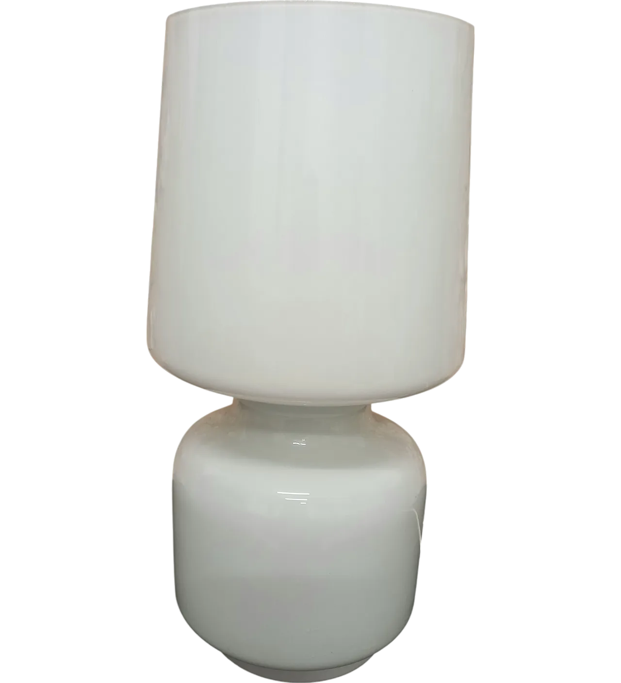 Table lamp in opal glass 4