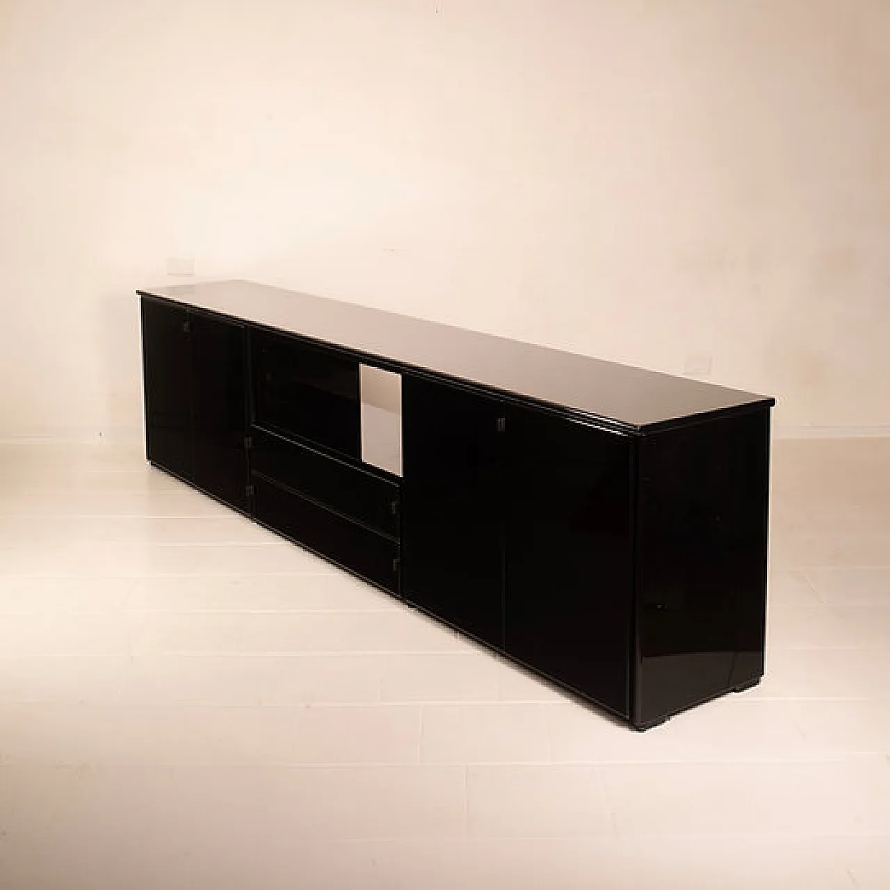 Mount sideboard by Afra and Tobia Scarpa for Molteni, 1970s 3