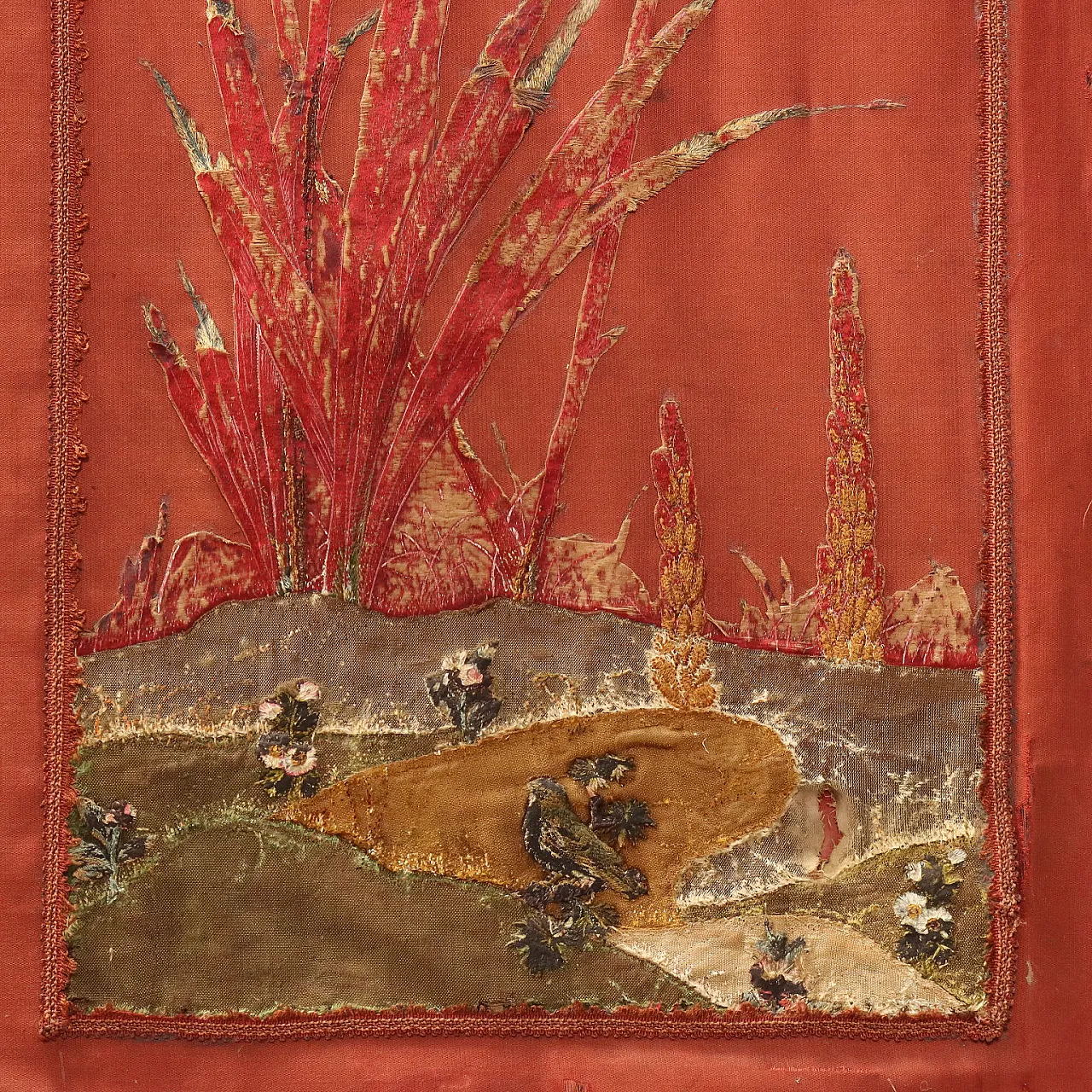 Chinoiserie-style screen with embroidered silk covering, early 20th century 6