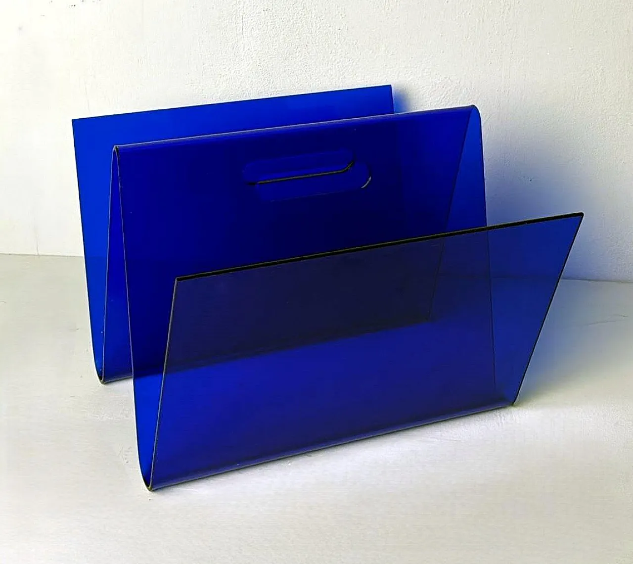 Blue plexiglass magazine rack, 1970s 8