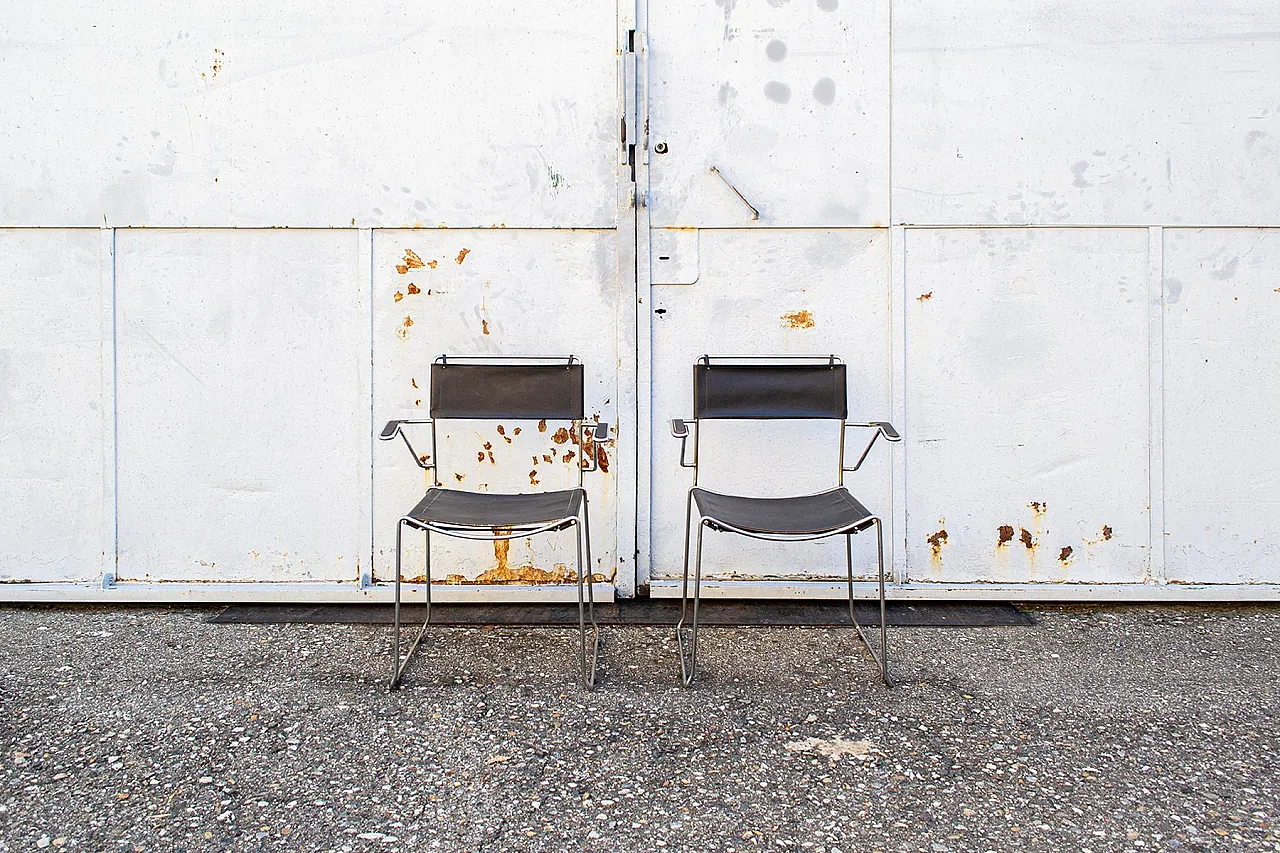 Pair of stackable chairs by Giandomenico Belotti for Alias, 1980s 3