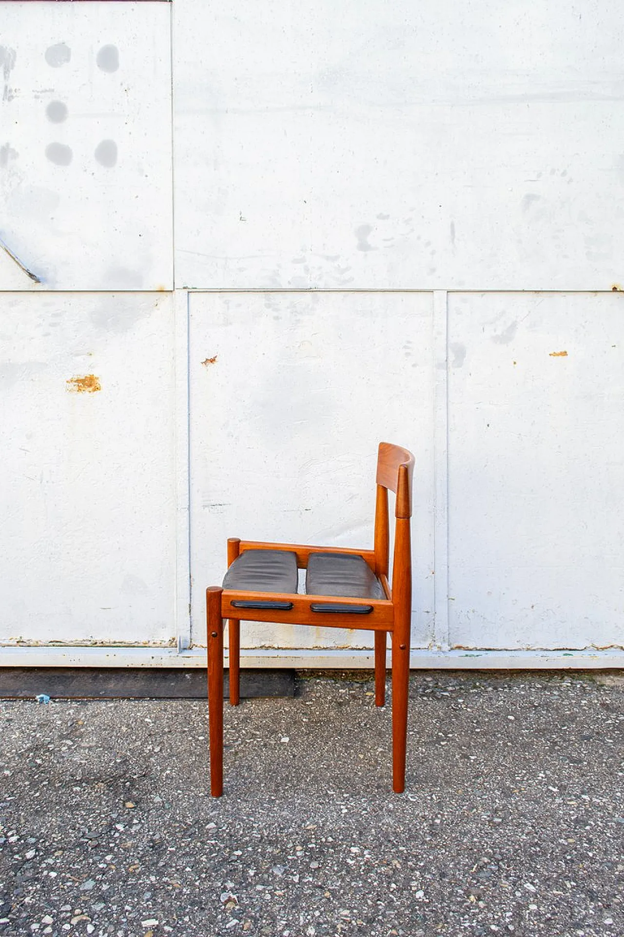 6 Teak and leather chairs by P. Jeppesen for Grete Jalk, 1950s 3