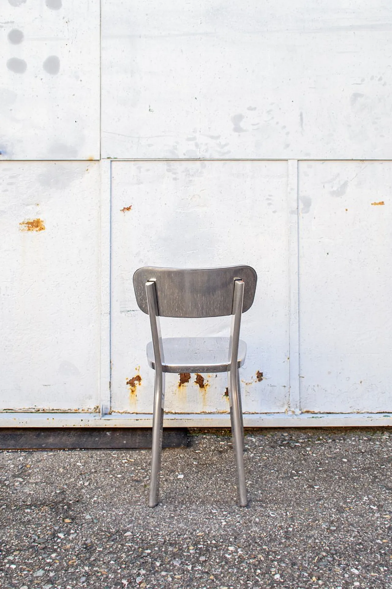 4 Déjà-Vu aluminium chairs by Naoto Fukasawa for Magis, 2000s 5