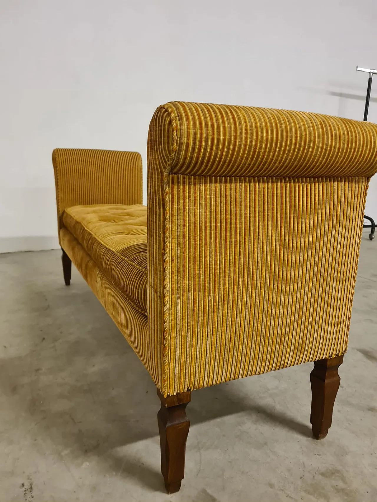 Bench upholstered in Rubelli velvet, end of the 19th century 8