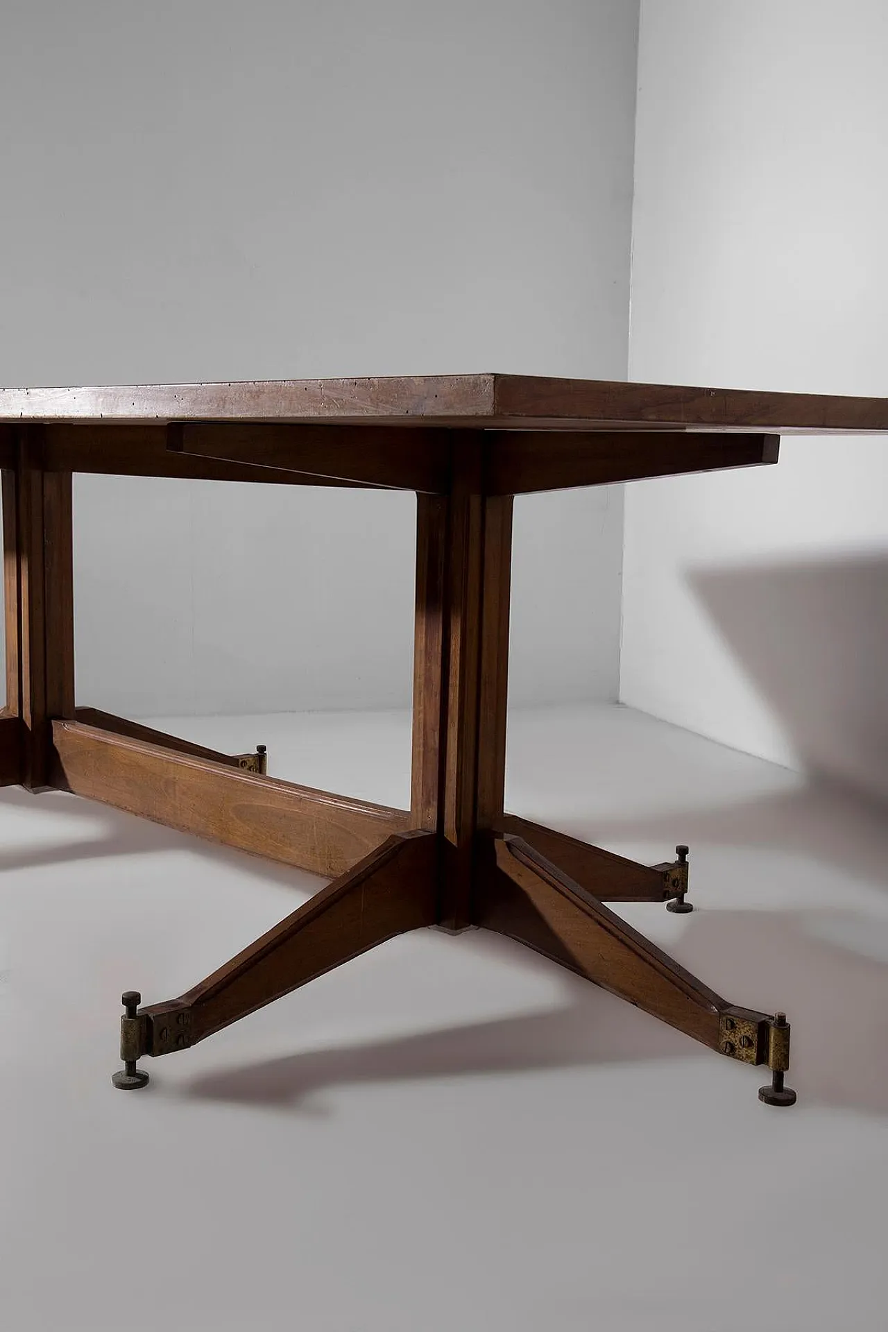 Geometric dining table, 1950s 4