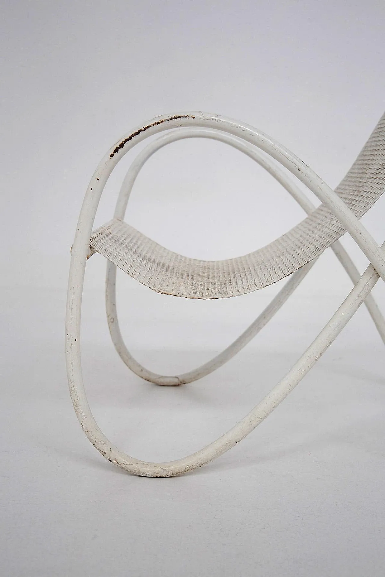 Rationalist curved iron armchair, 1930s 5