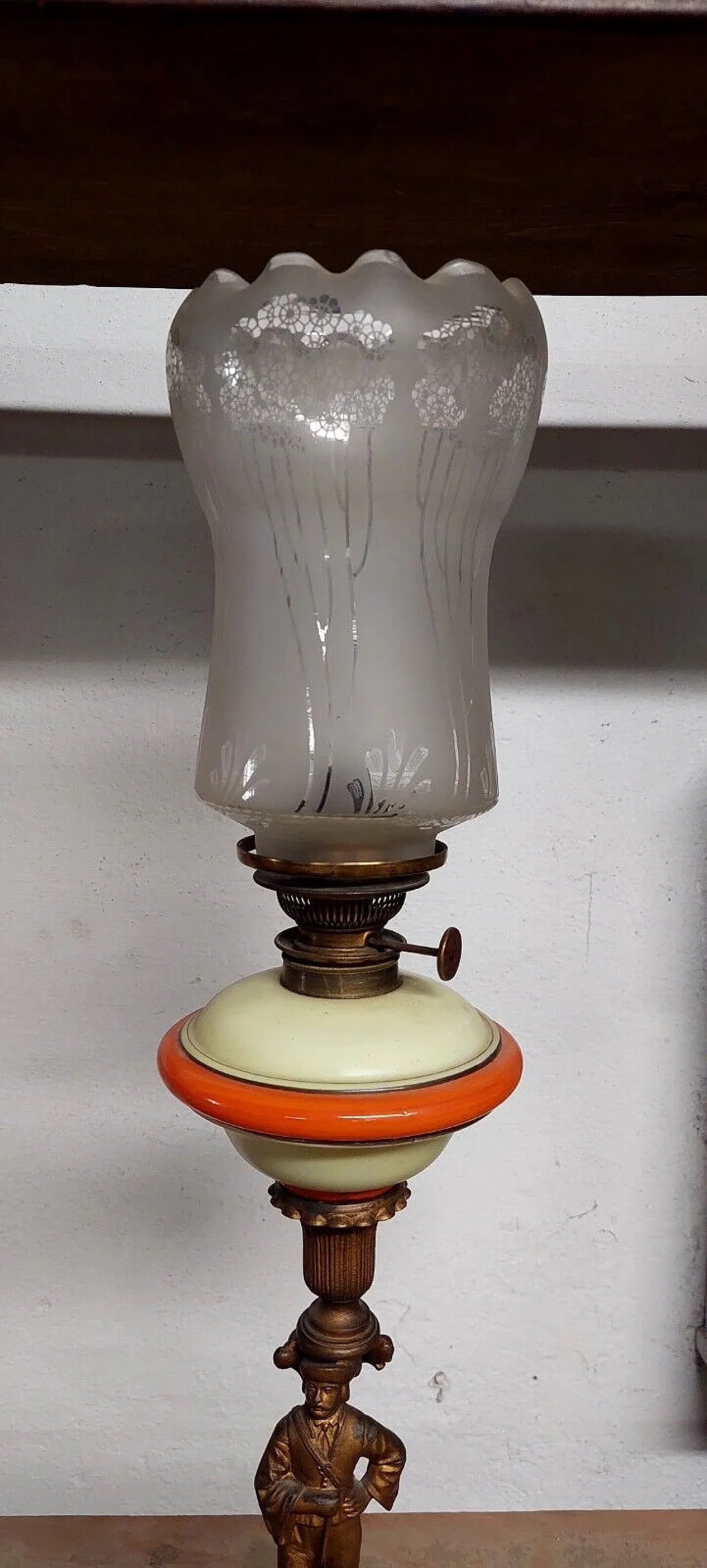 Oil lamp in metal, ceramic and glass, 19th century 4