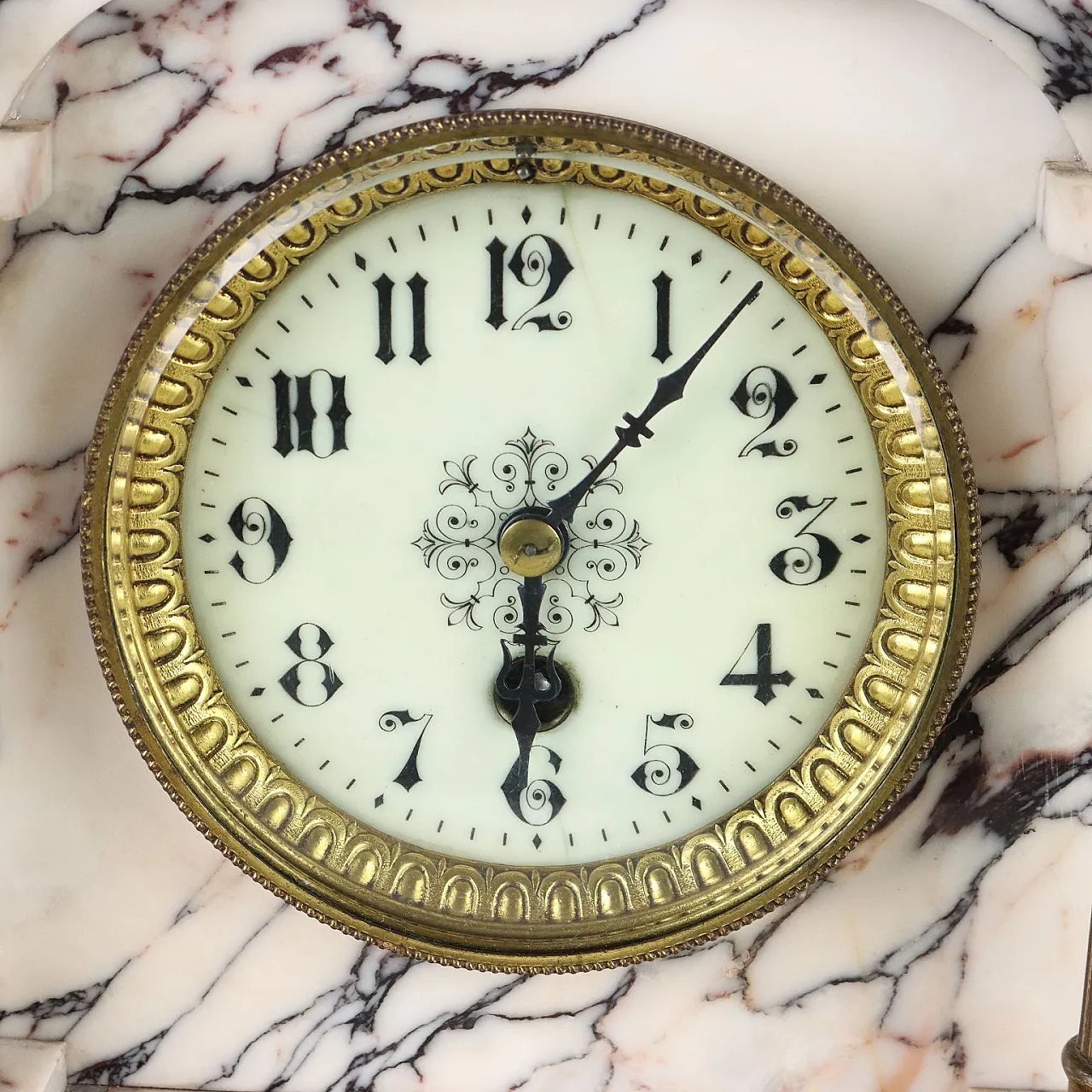 Countertop clock in Breccia marble with gilded metal columns 3