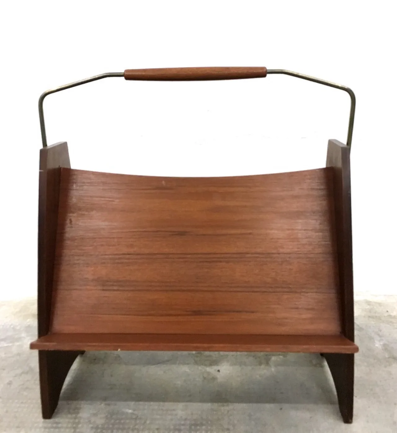 Teak magazine rack, 60s 1