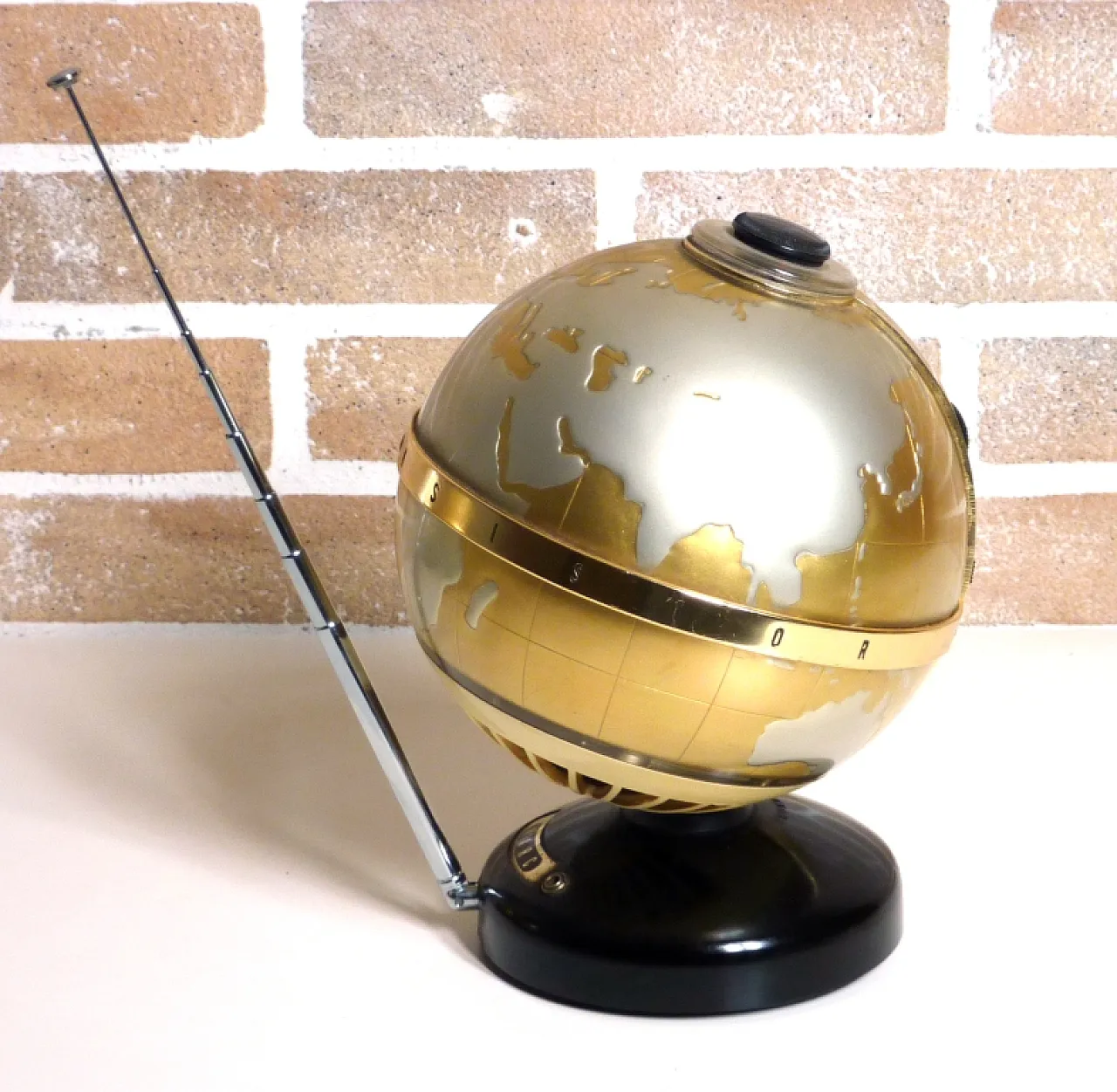 Radio Globe Marc, 1960 3