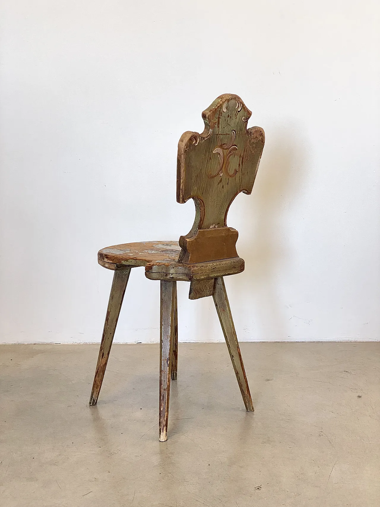 Set of 4 rustic Tyrolean chairs, 60s 29