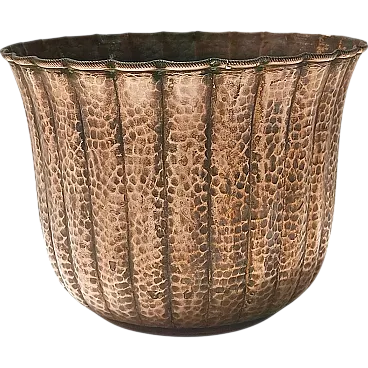 Round embossed copper vase in the style of Egidio Casagrande, 50s