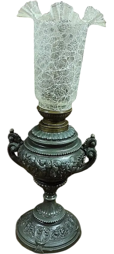 Oil lamp in worked glass, 19th century