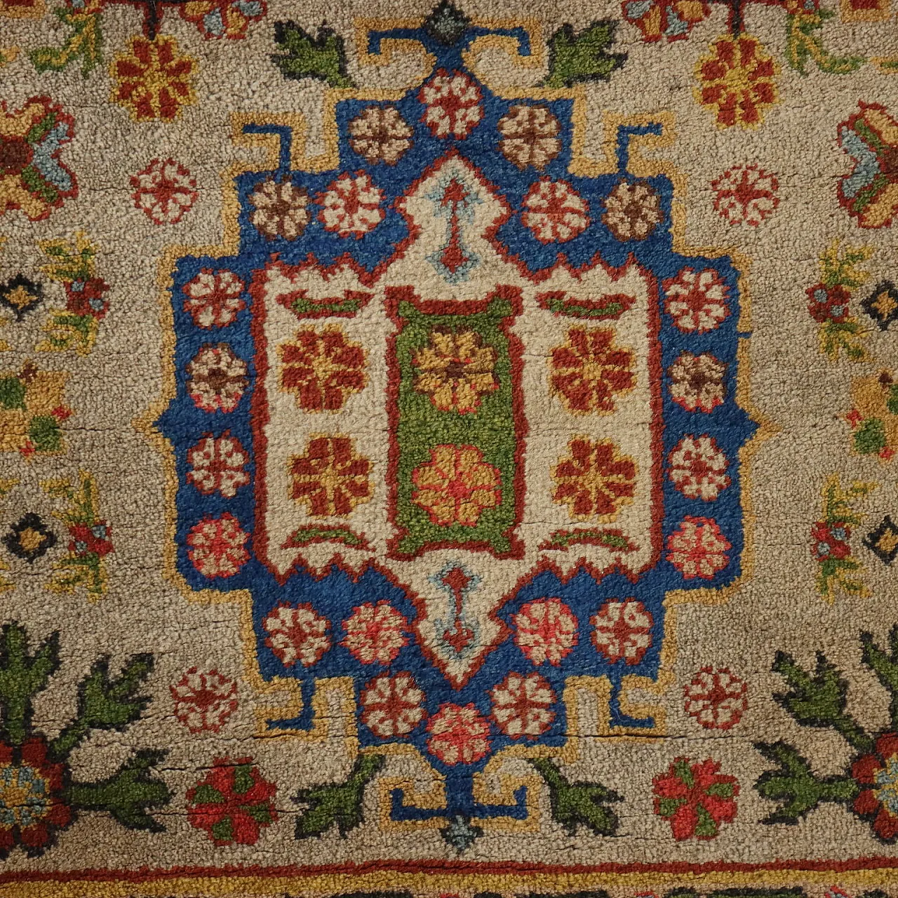 Ardebil cotton and wool Iranian carpet 4