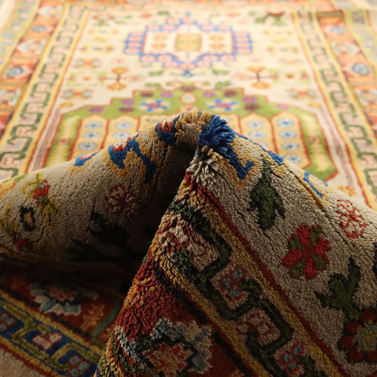 Ardebil cotton and wool Iranian carpet 9