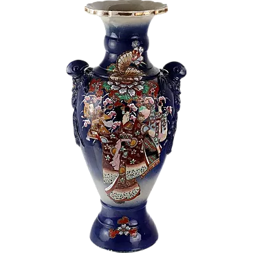 Japanese ceramic vase, early 20th century