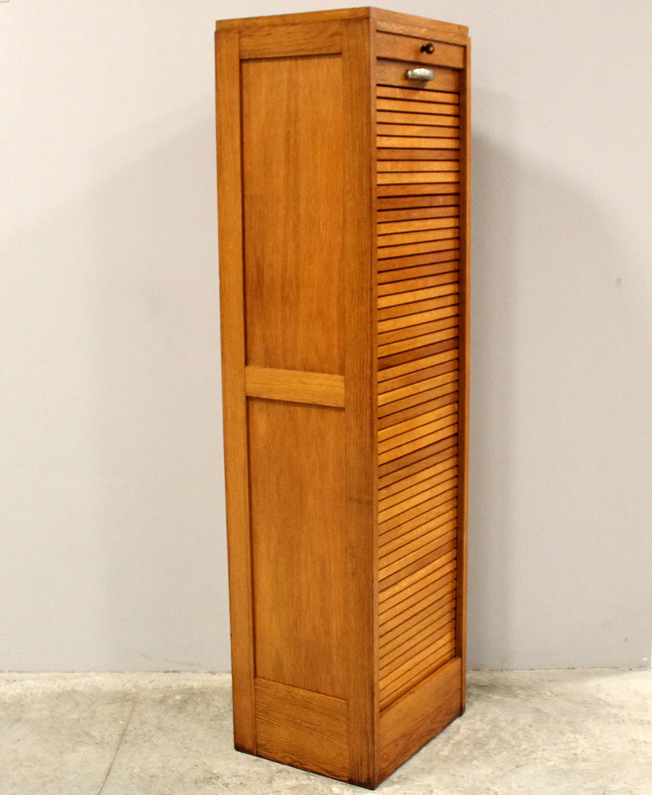 Filing archive filing cabinet with oak shutter, early '900 4