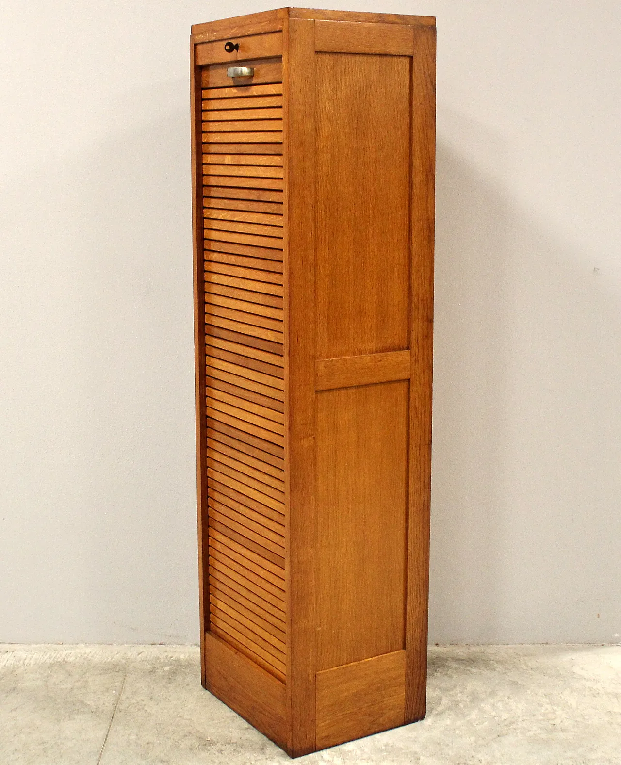 Filing archive filing cabinet with oak shutter, early '900 5