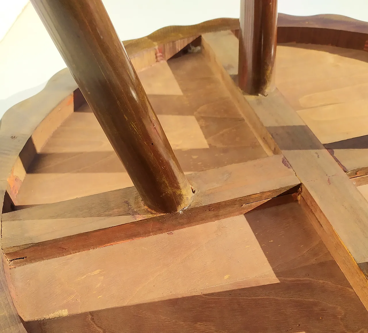 Round mahogany coffee table attributed to Paolo Buffa, 1940s 12