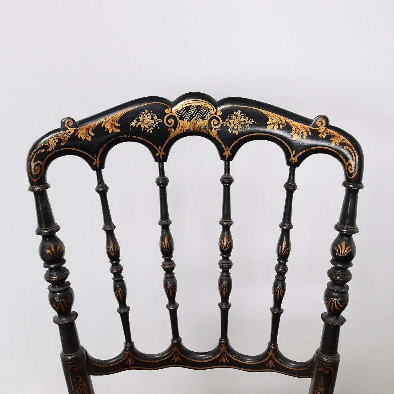 4 Chiavarine beech and straw chairs, 19th century 3