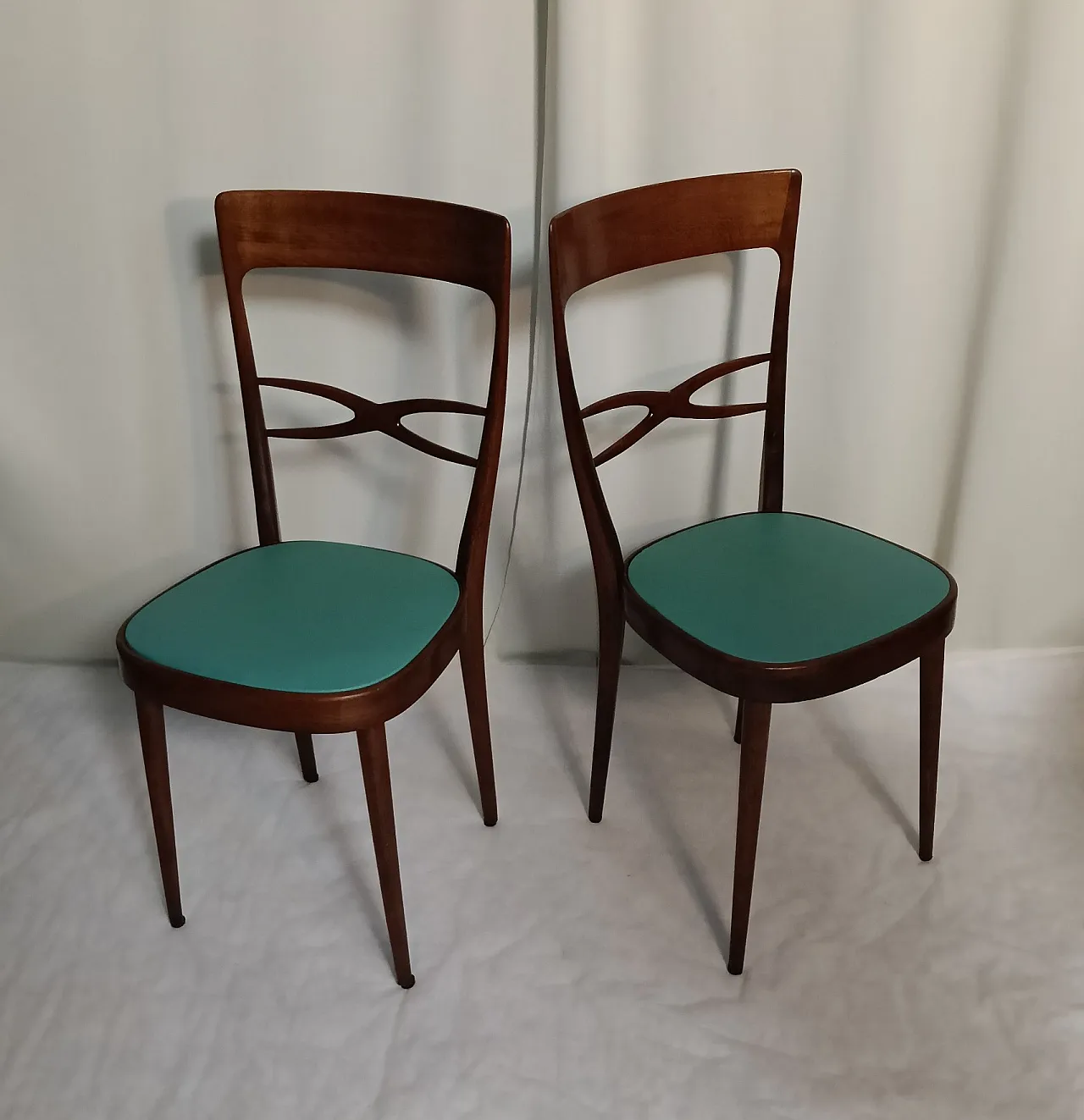 Pair of chairs by Melchiorre Bega, 1950s 3