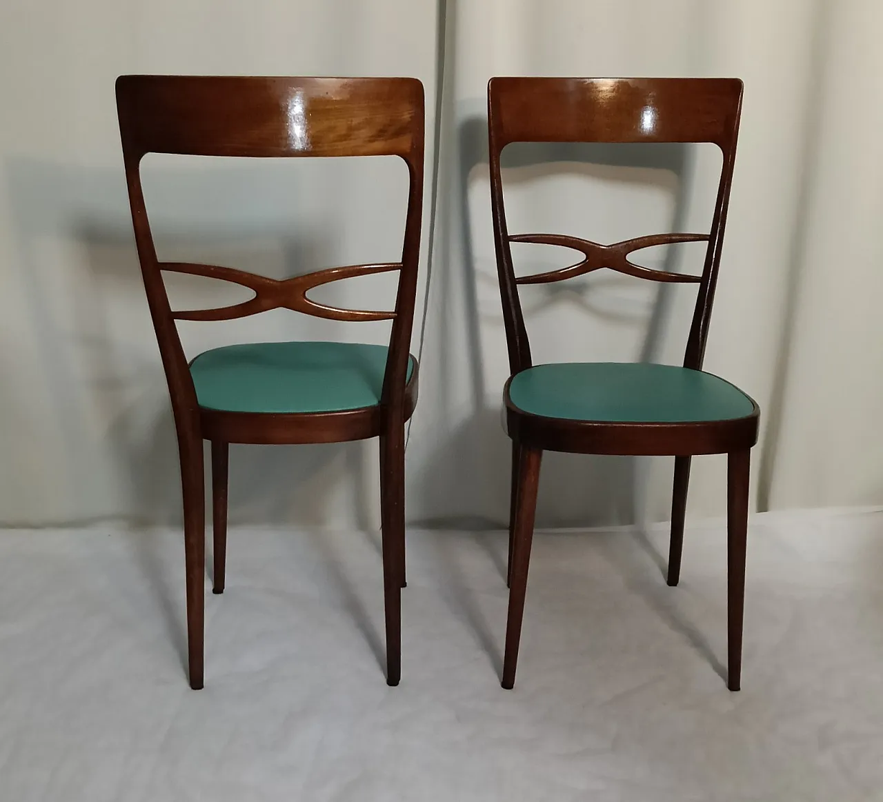 Pair of chairs by Melchiorre Bega, 1950s 10