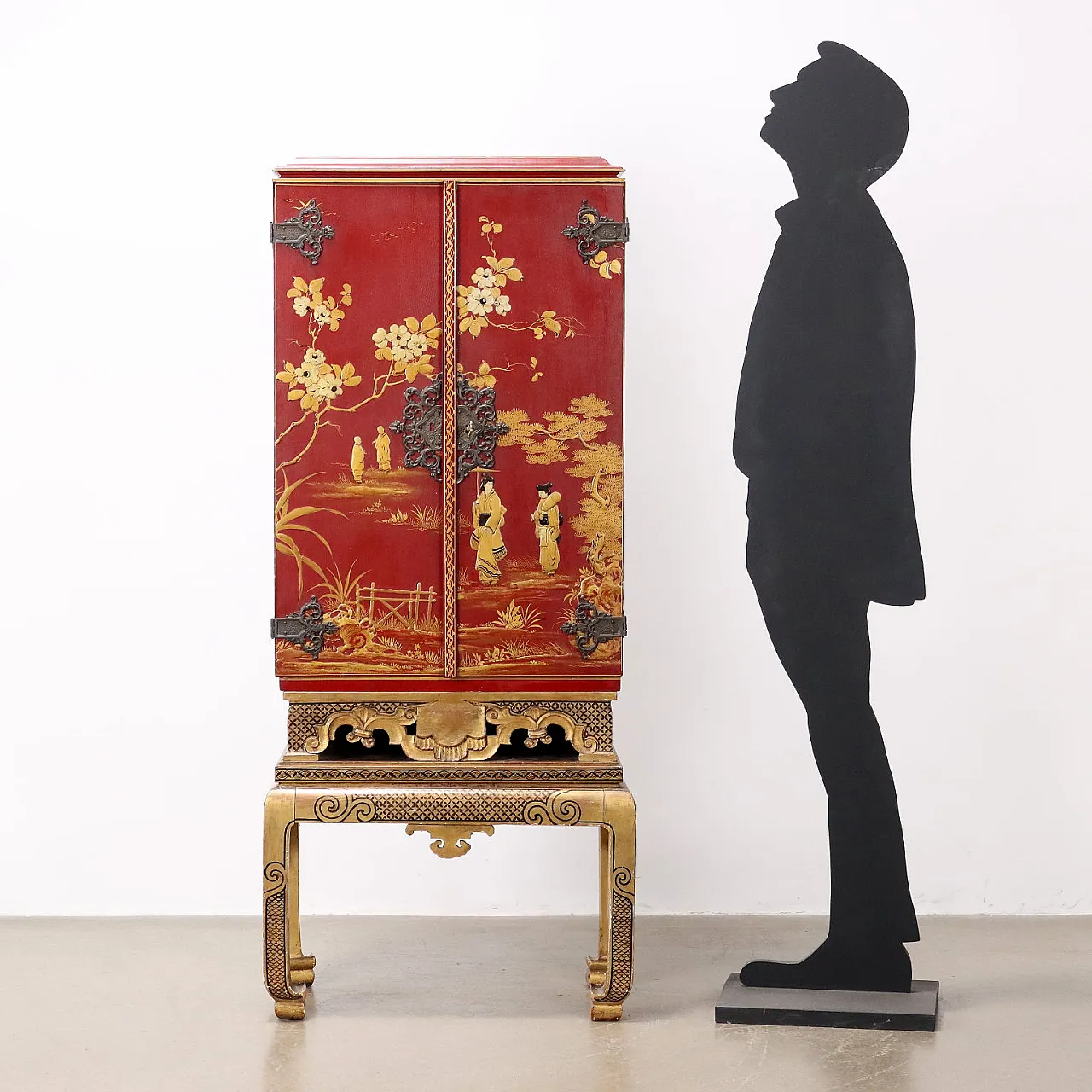 Wooden bar cabinet in Chinoiserie style, 20th century 2