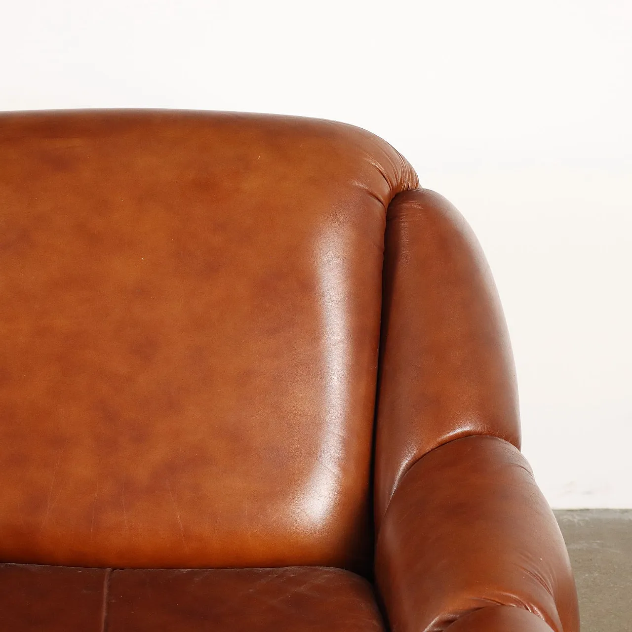 Pair of foam and leatherette armchairs, 1970s 4