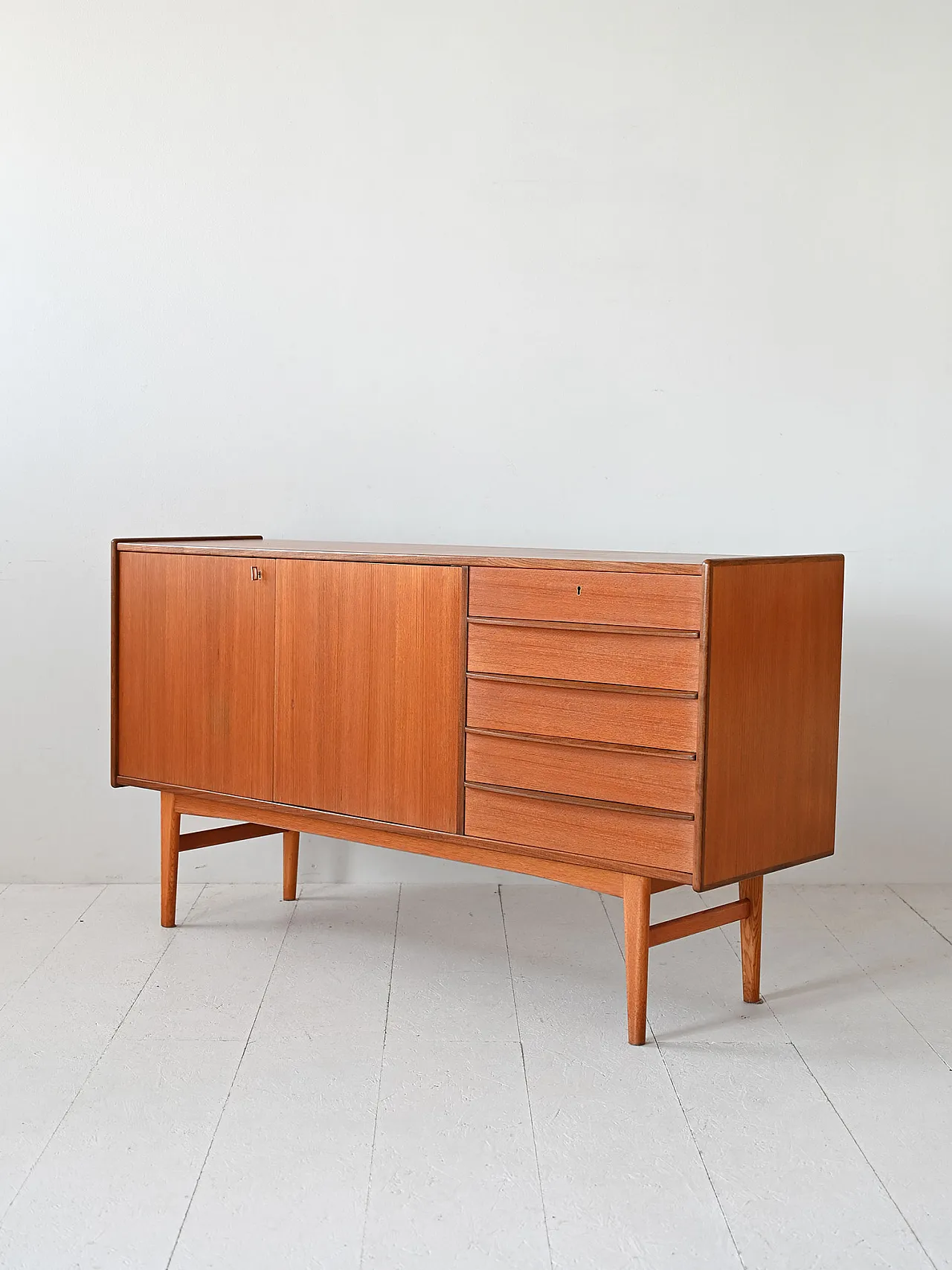 Sideboard di modernariato in teak, anni '60 4