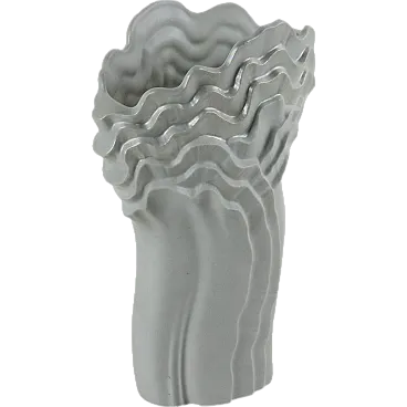 Porcelain vase by Akos Tamàs for Herend, 20th century