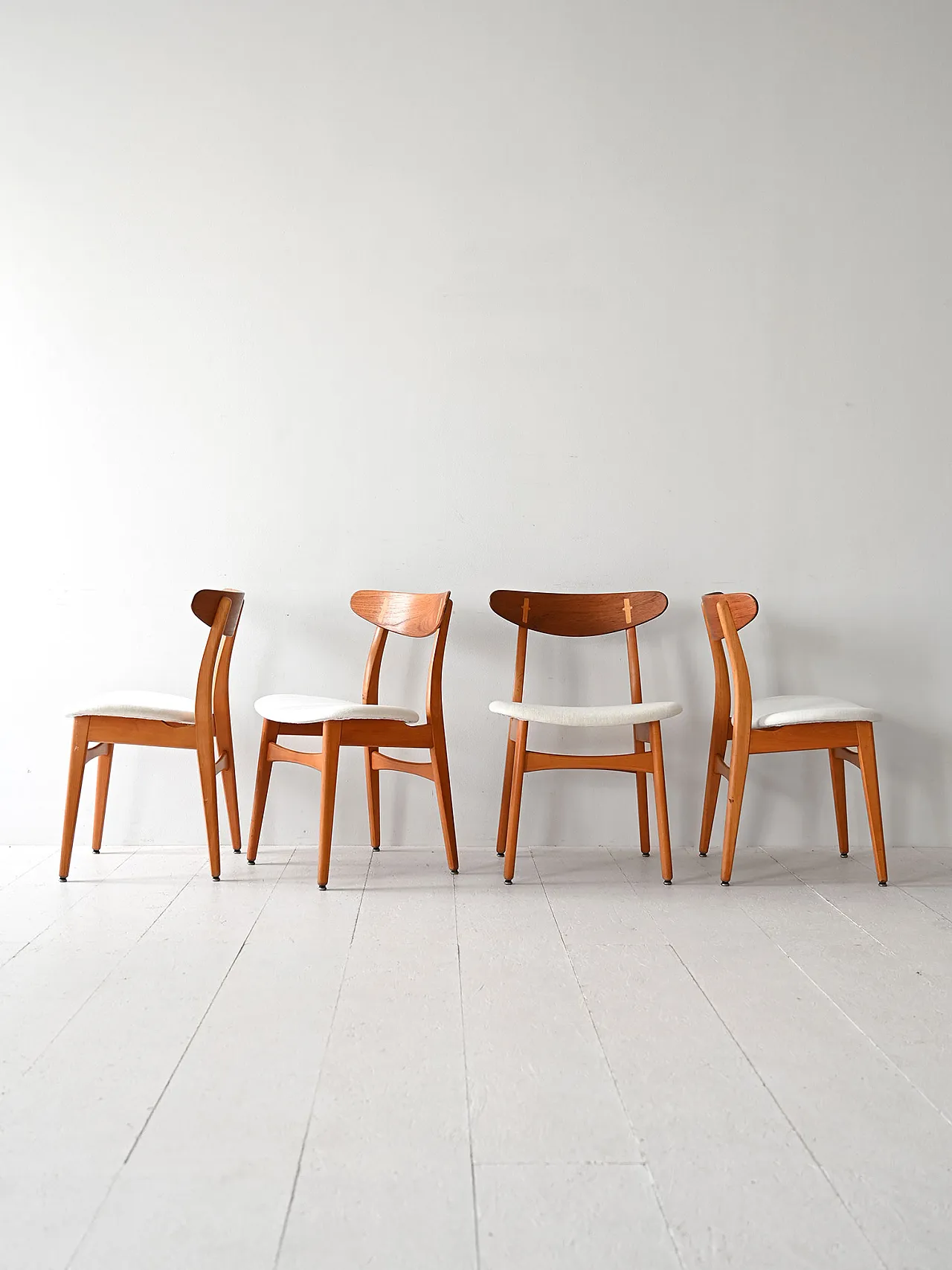 4 Sedie di Hans Wegner in legno, anni '60 1