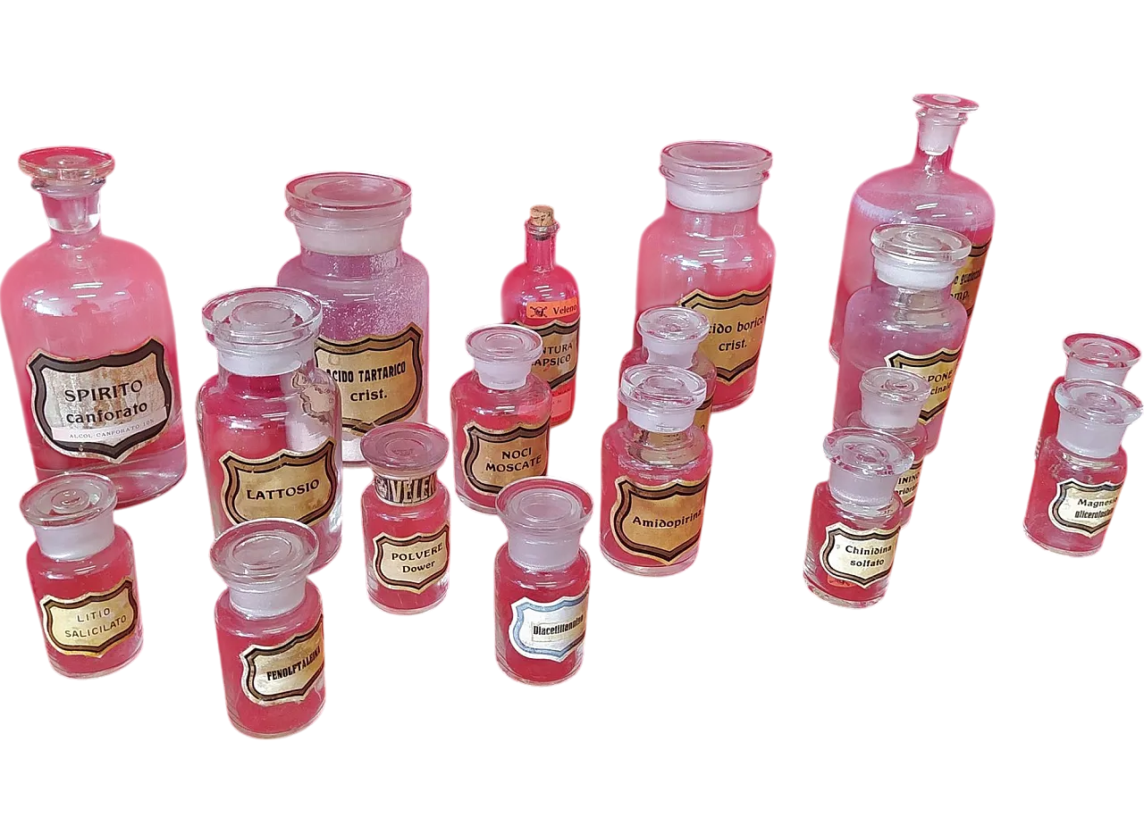 18 Glass pharmacy jars and bottles, 20th century 8