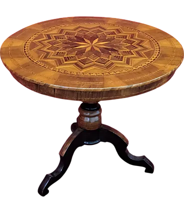 Round inlaid wooden coffee table, 19th century