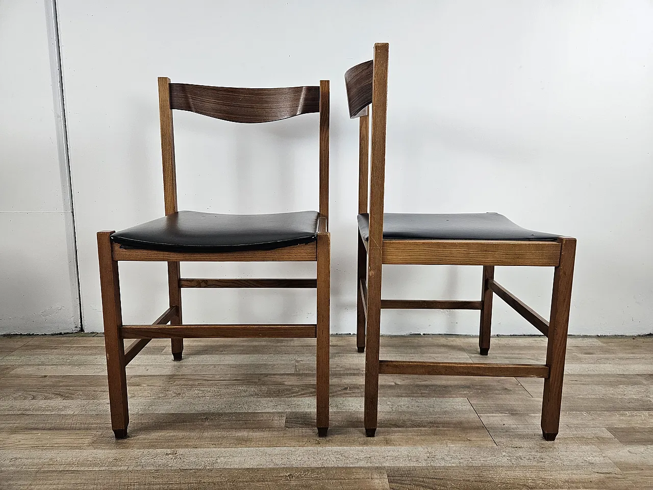 Six Scandinavian style teak and leather dining chairs 4