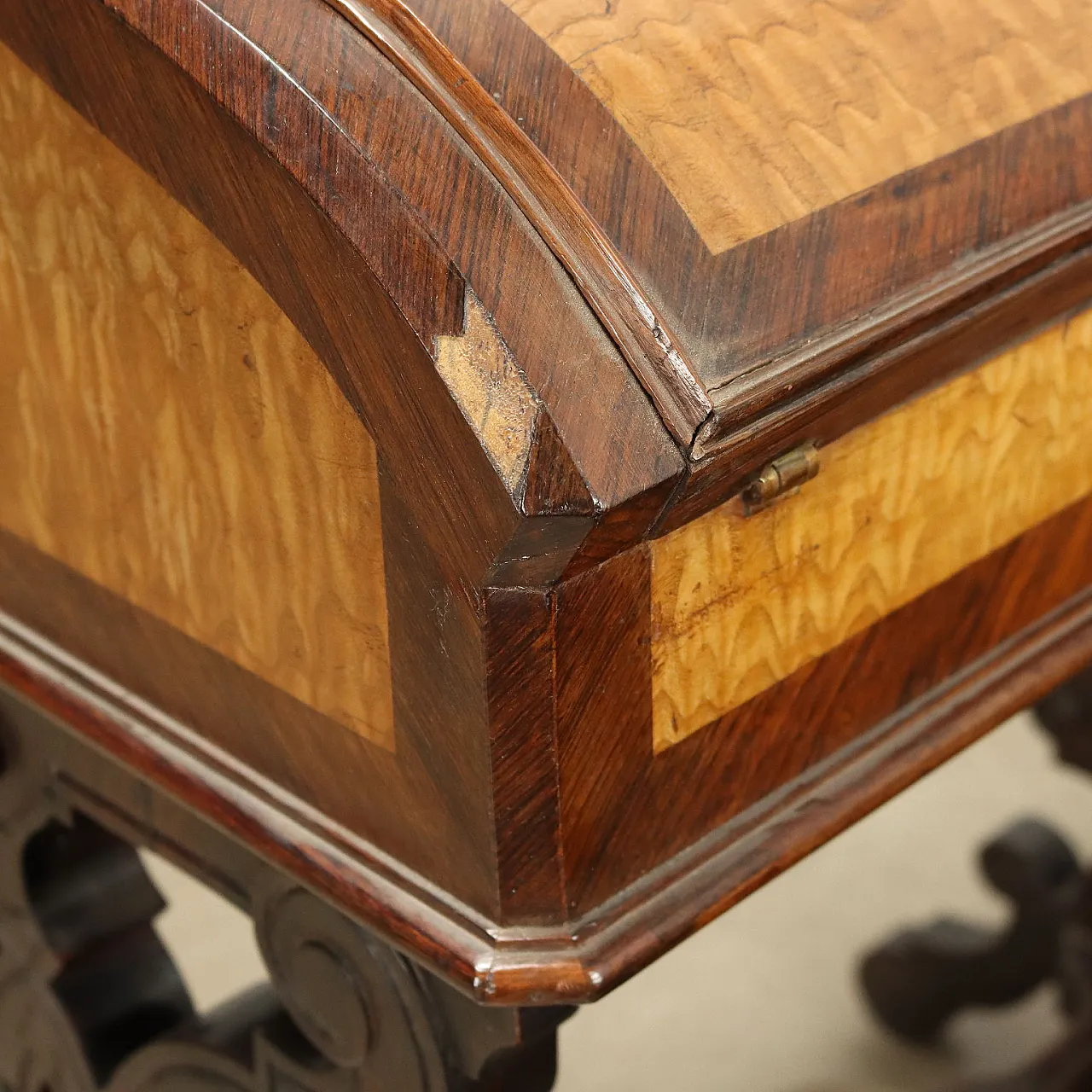 Napoleon III flap-door desk in walnut and bronze, 19th century 6