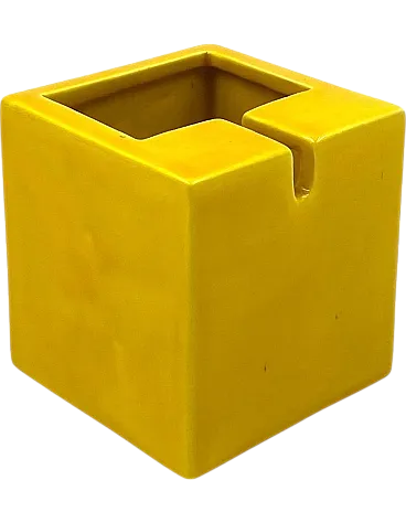 Space age yellow cubic ceramic ashtray, Sicart Italy 1970s