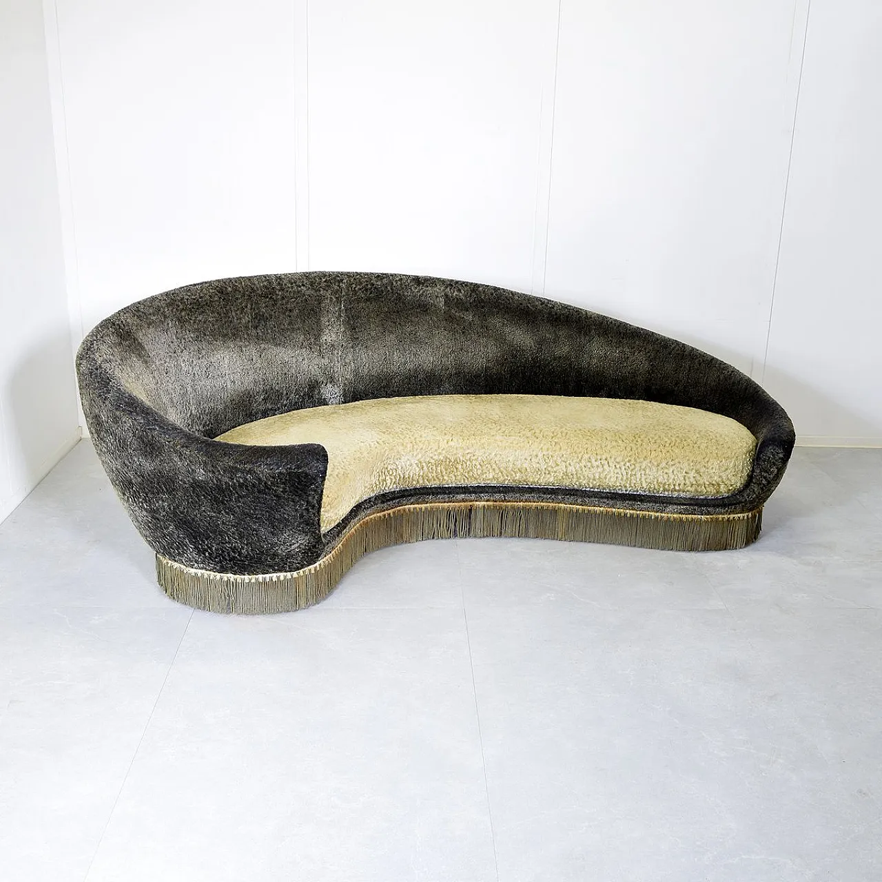 Curved fabric sofa by Federico Munari, 1950s 4