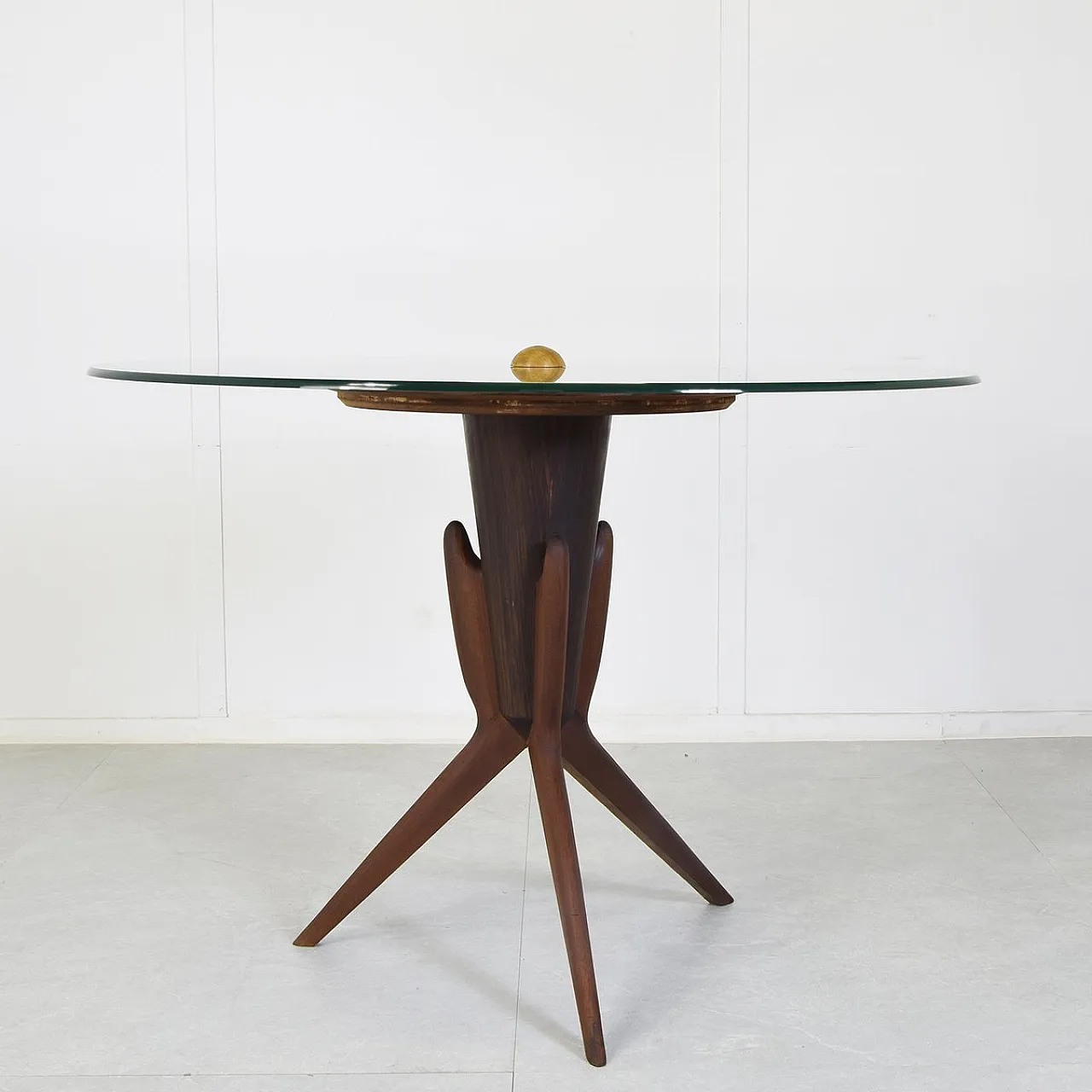 Wood and glass coffee table attributed to Osvaldo Borsani, 1960s 2