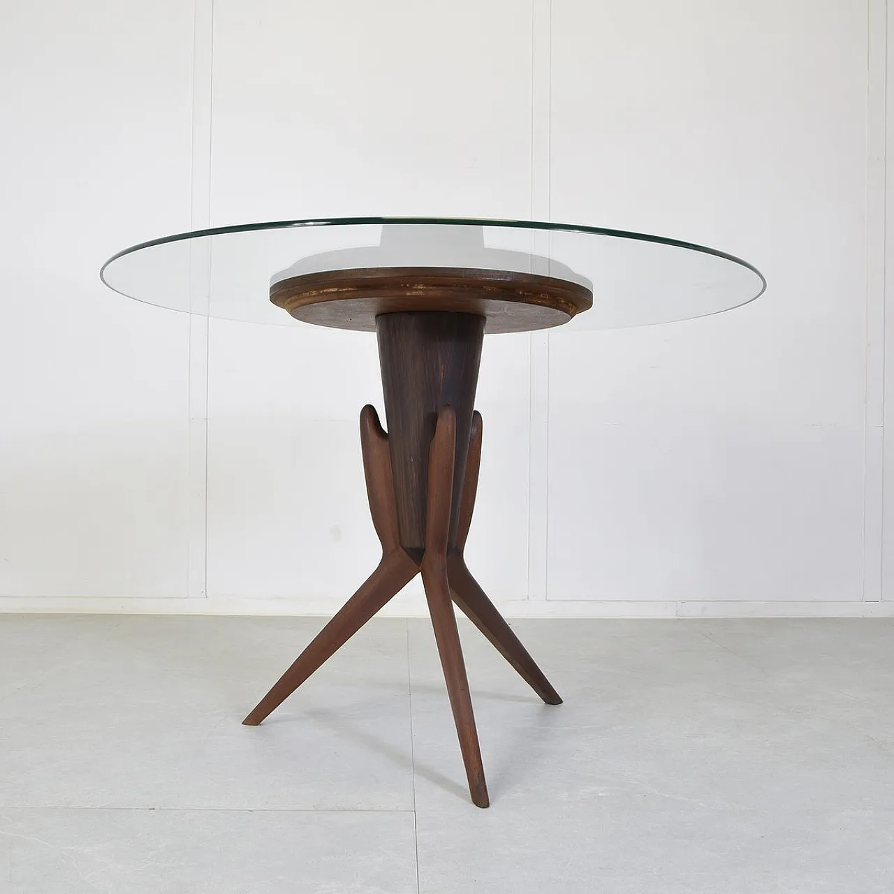 Wood and glass coffee table attributed to Osvaldo Borsani, 1960s 10