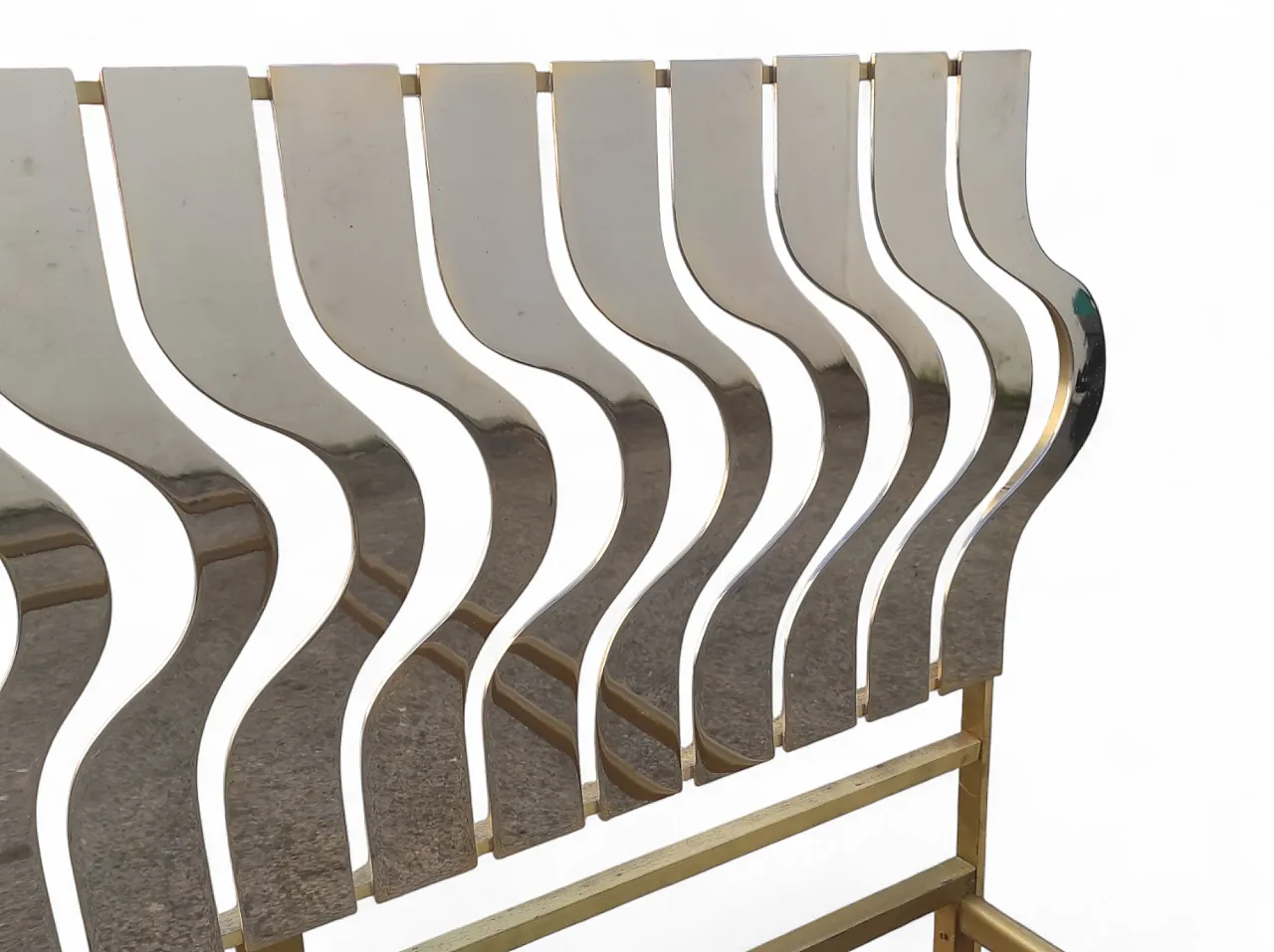 Bed structure with brass headboard by L. Frigerio, 70s 3