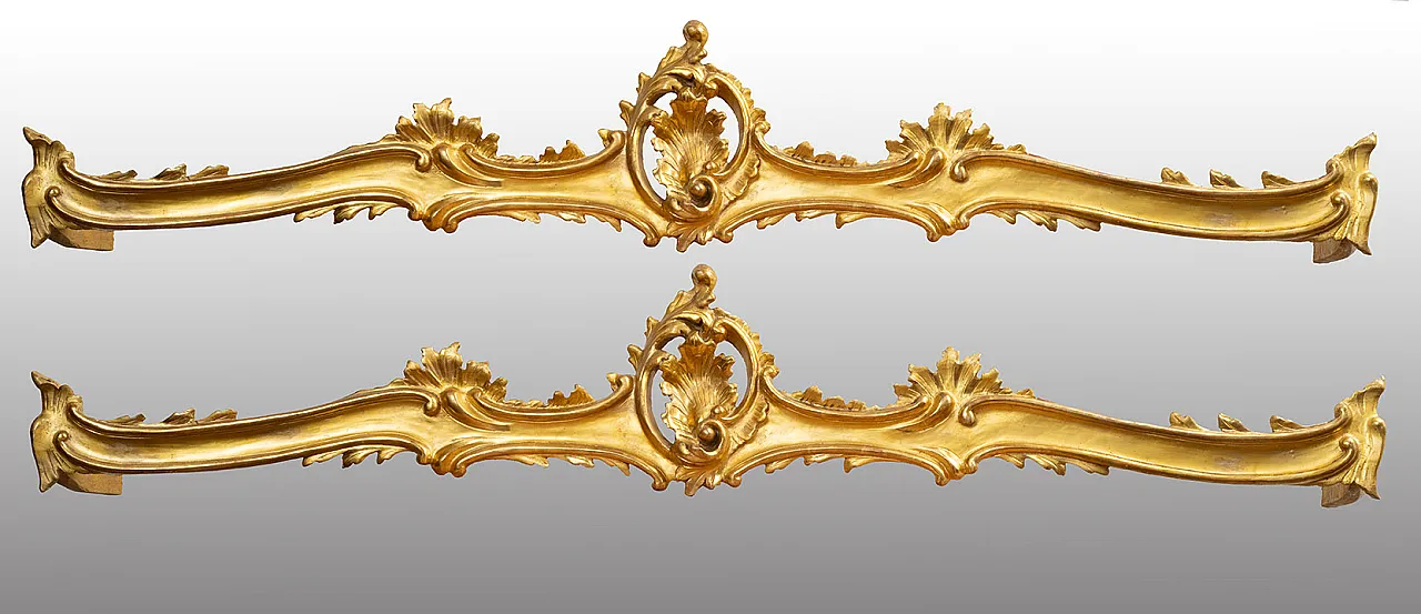 Pair of Louis Philippe Neapolitan zineffes in gilded wood, 19th cen. 1