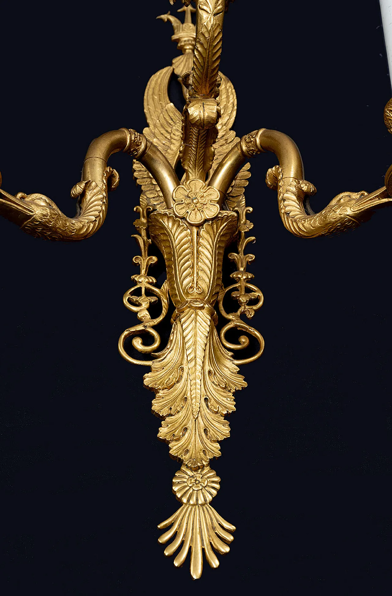 Pair of Empire sconces in chiselled gilded bronze, 19th century 2