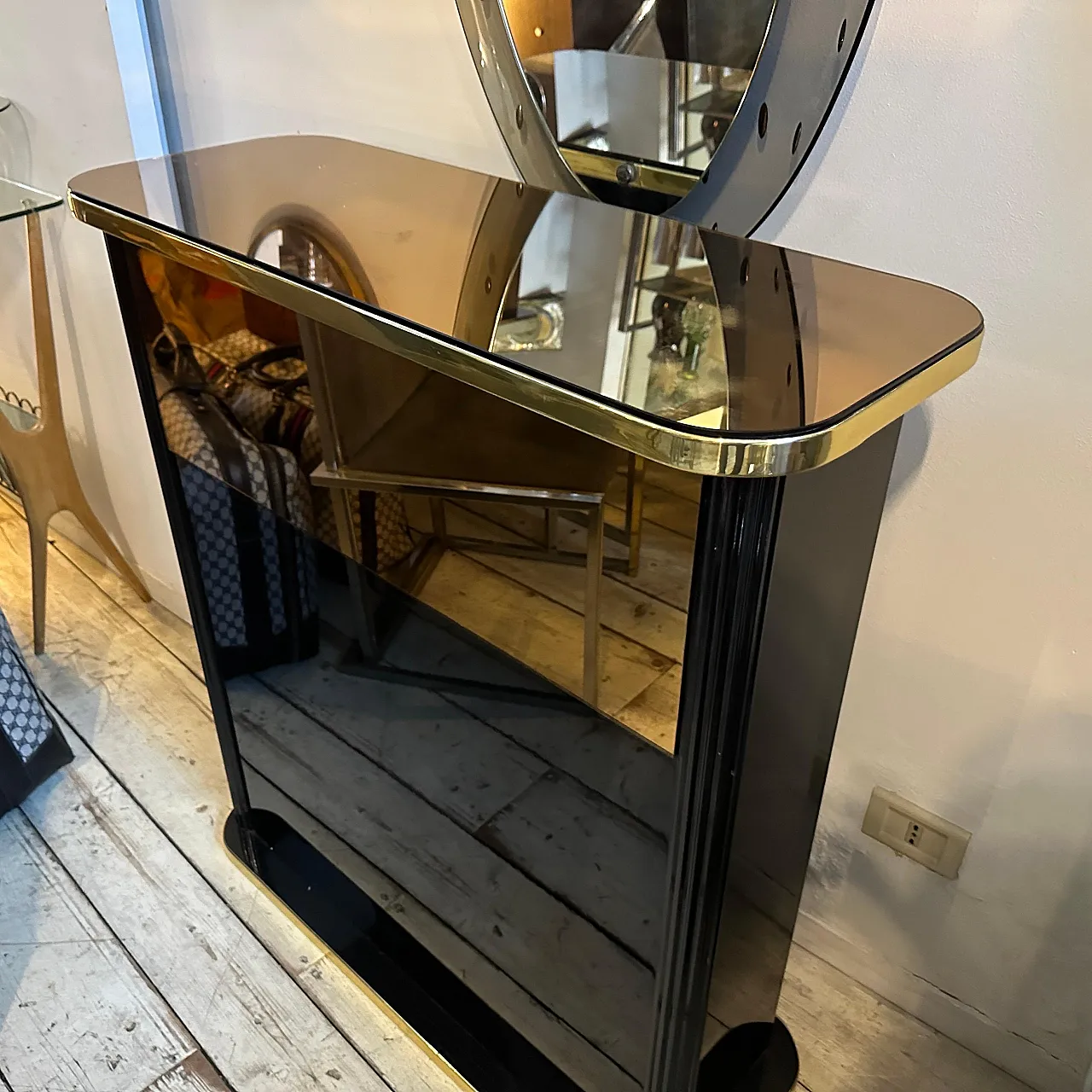 Bar cabinet with stools, 1960s 13