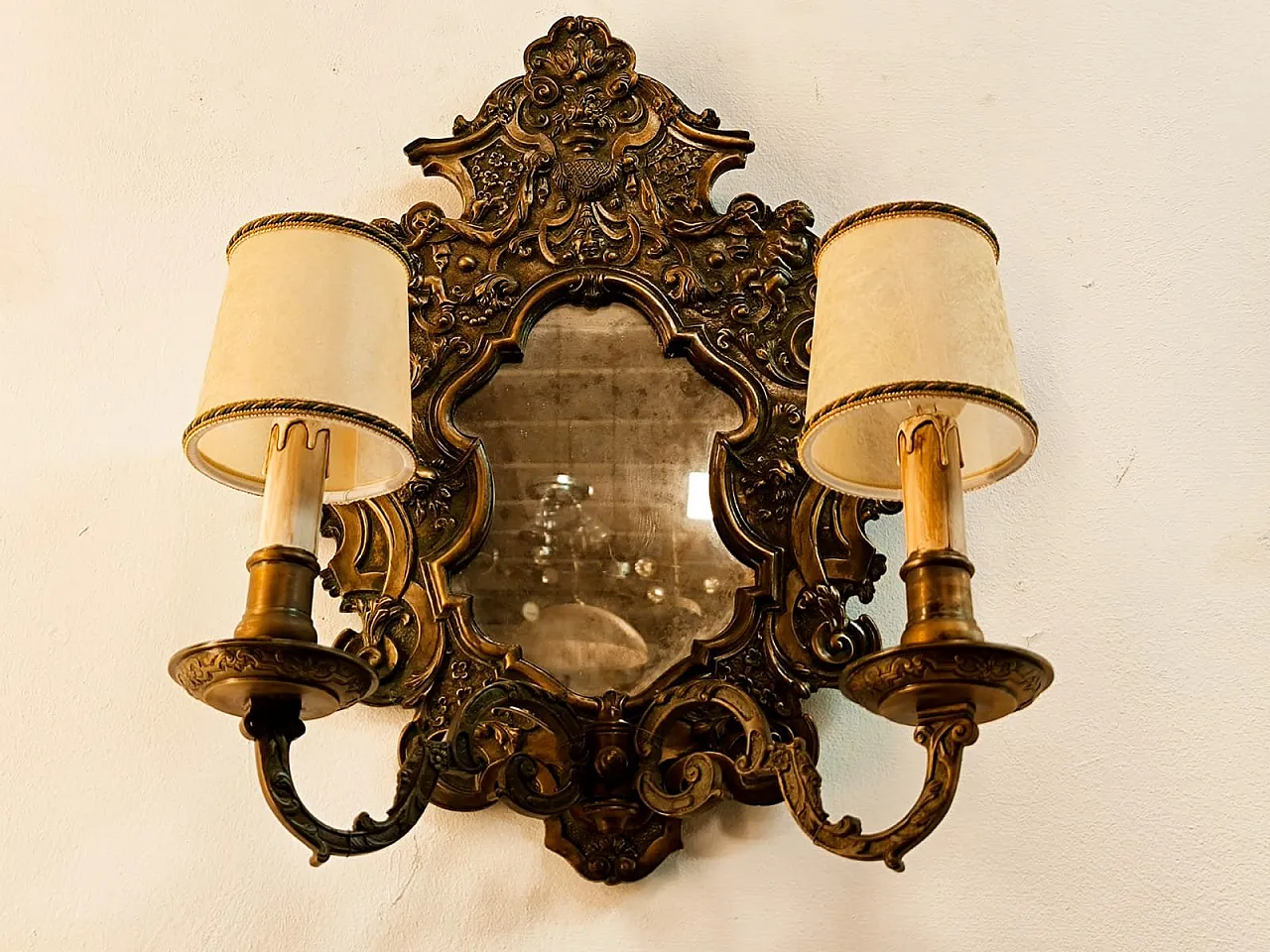 Wall sconce with central mirror and parchment lampshades, 1940s 1