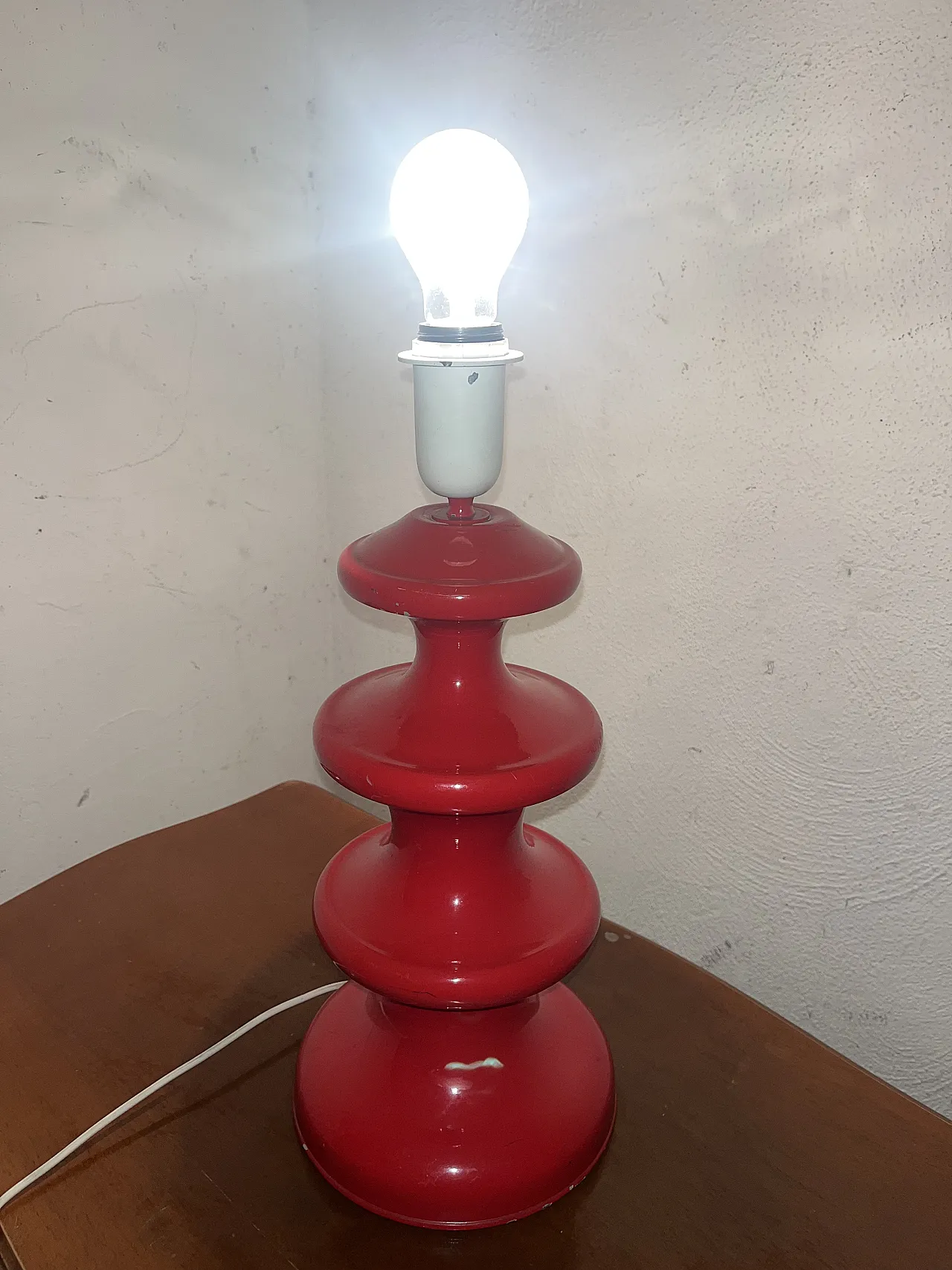 Lampada in metallo rosso, anni '70 2