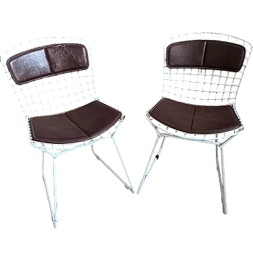 Pair of Bertoia Knoll chairs with leather cushion, 60s